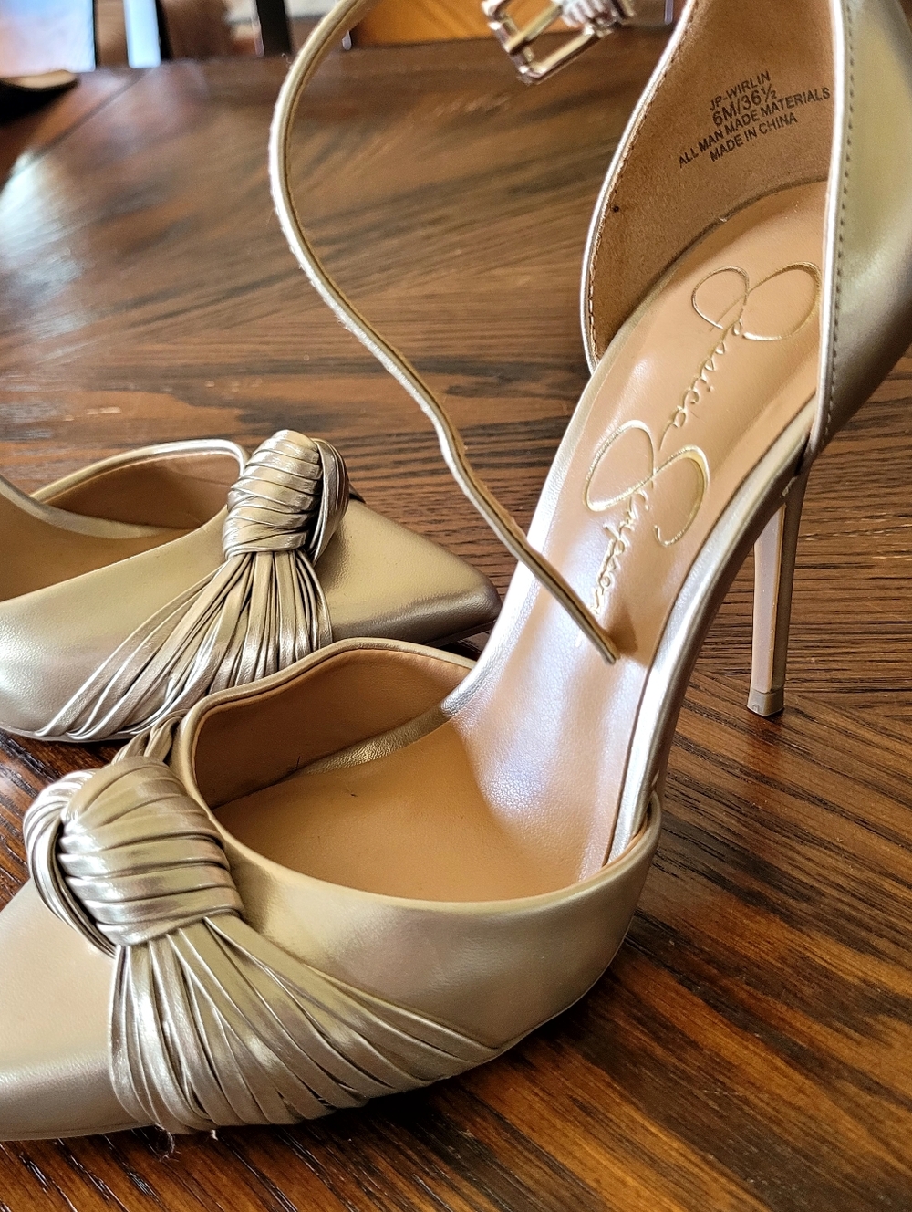 Jessica Simpson Heels - Picture 2 of 9